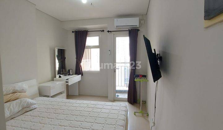 Studio Furnished Apartemen Madison Park Mall Central Park 1