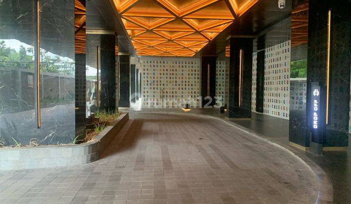 Dijual Apartemen Collins Boulevard Lokasi Strategis Non Furnished 2