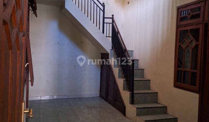 Rumah 2 Lantai Gkb. Row Jalan Sangat Lebar 2