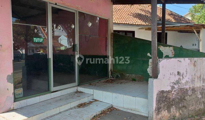 Disewakan Rumah Full Bangunan 4