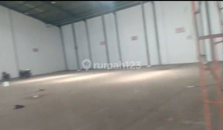 Disewakan Gudang Kantor 4