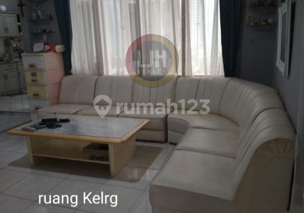 Rumah Furnished Siap Huni di Jalan Turangga 2