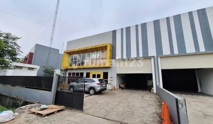 Gudang Di Kawasan Industri Blessindo Industrialpark Gudang