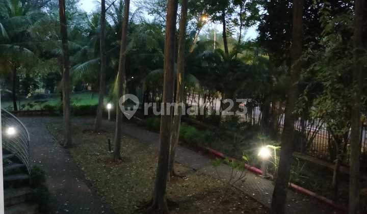 Apartement Condo Villas The Spring Apartemen 2