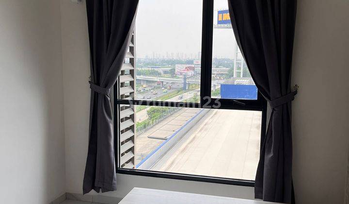 Di sewakan Apartemen sky house . Alam sutera Apartemen 1