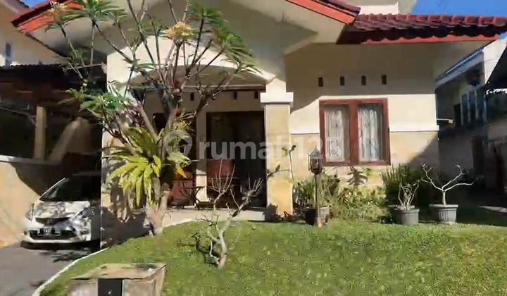 Quick Sale House in Sarijadi Town House, Sukajadi Bandung 2
