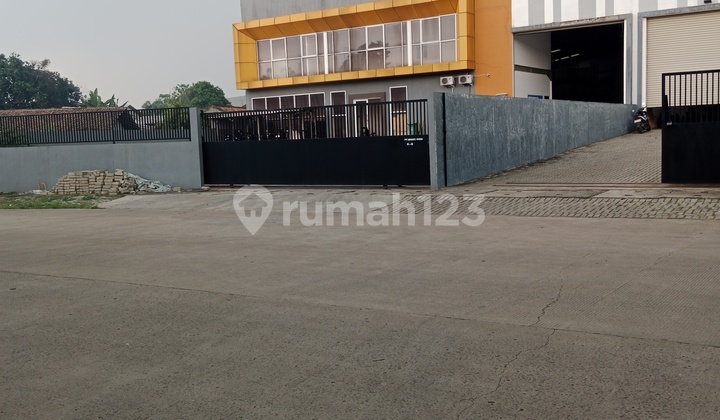 Legok Industrial Area Warehouse.