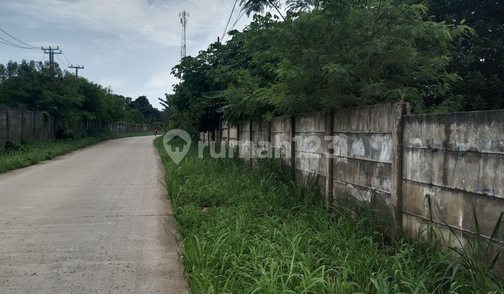Commercial Land Location on Main Street/ Raya Cicangkal Rumpin