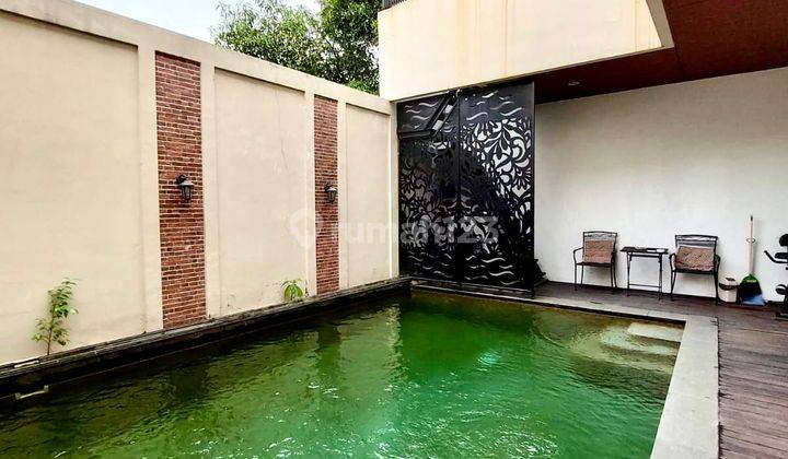 Rumah Siap Huni Dengan Private Pool Cluster Prime Area Di Sektor 9 Bintaro 1