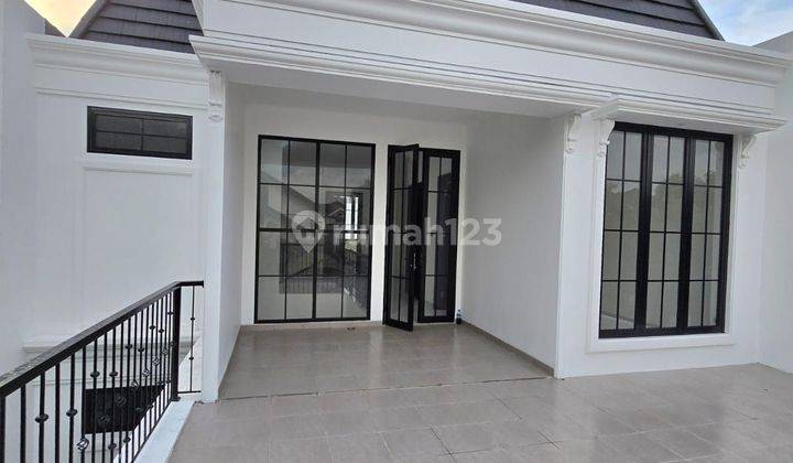 Rumah Dengan Kamar Utama Luas Ada Garasi Di Bintaro 2