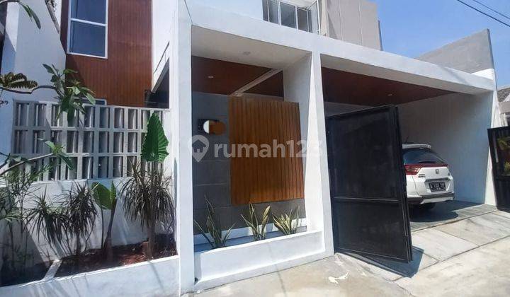 Rumah Baru Modern Design One Gate System Bangunan 2 Lantai Di Bintaro Jaya 1