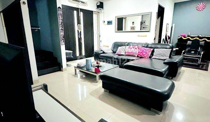 Rumah Fully Furnished Posisi Hoek Dalam Cluster Di Bsd 2