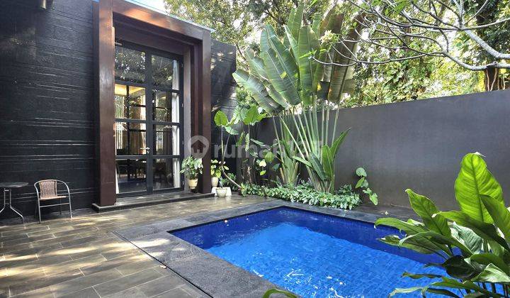 Rumah Nuansa Villa Asri Dengan Kolam Renang Di Puri Bintaro 2