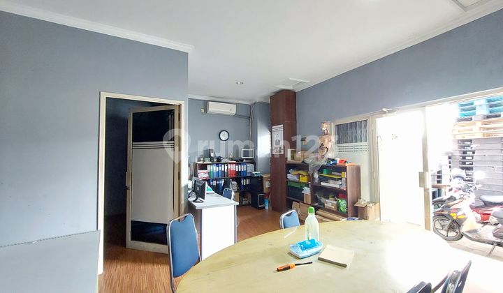 Gudang Taman Tekno BSD City Siap Pakai Bagus Rapi Lokasi Strategis Dekat Akses Tol Serpong Balaraja