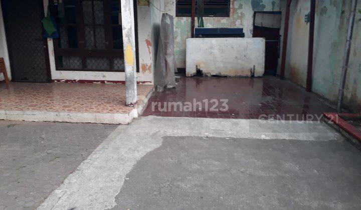 Rumah Tua Di  Di Rawamangun Area Jakarta Timur 1