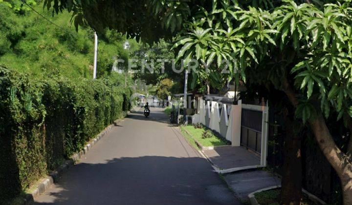 Rumah Nyaman Dijual Di Area Pondok Indah  2