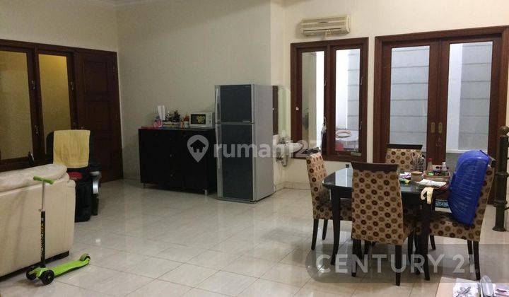 Rumah Dijual Di Area Setiabudi Dekat Menteng Jakarta Selatan 2