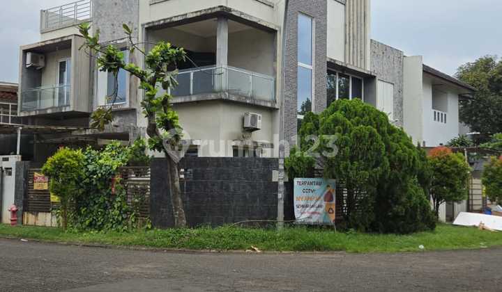 Jual Rumah 3 Lantai Full Furnish di Citra Raya Tangerang 1