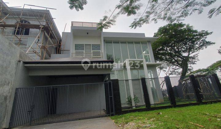 RUMAH BARU 2½ LANTAI SIAP HUNI 2