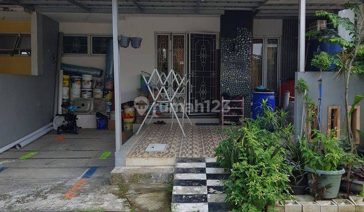 RUMAH 2 LANTAI SIAP HUNI 1