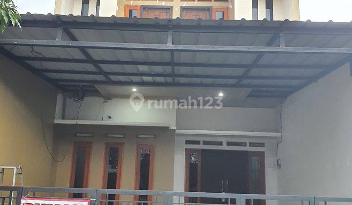 Jual Rumah 2 Lantai Siap Huni Di Citra Raya 1