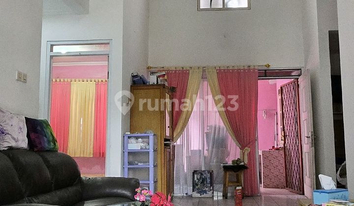 Jual Rumah 1,5 Lantai di Graha Indira Citra Raya Jual Rumah 1,5 Lantai di Graha Indira Citra Raya