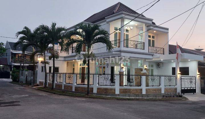 Rumah Baru Dan Mewah Seperti Rumah Sultan di Jual Cepat 2