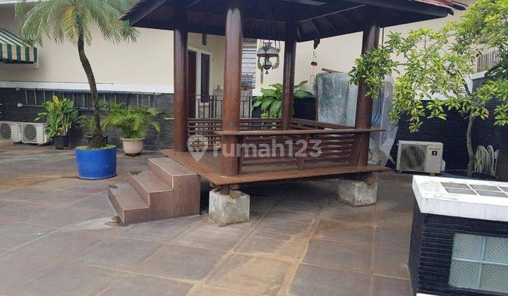 Rumah mewah 3 lt, furnish, ada gazebo, 3 shm, ada goa maria  1