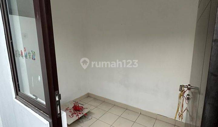 Rumah 2 lt bagus siap huni di casa jardin dekat perkantoran 1