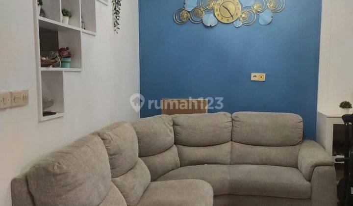 Rumah di greenlake 2.5 lt disewa furnish plus elektronic  2