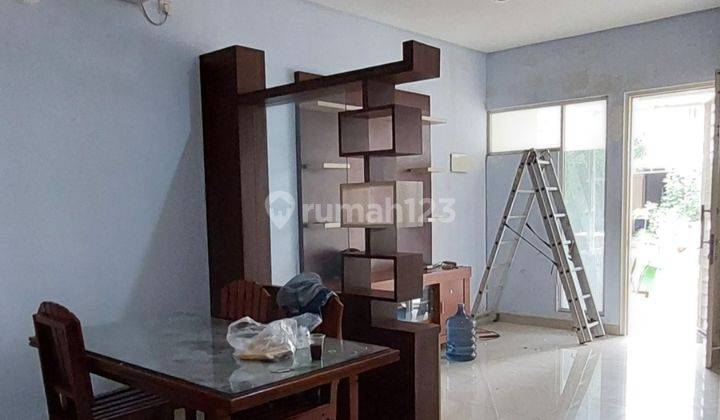 GRRRR lokasi strategis banget full renov kamar 5 harga masih nego 1