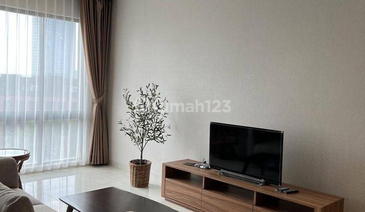 Furnish bagus disewa Lloyd apartmen di alam sutera 2