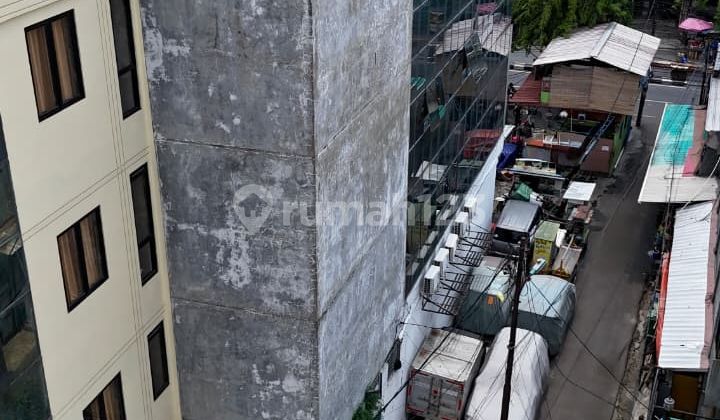 Kost dekat Grogol, Full 100%, Roi 10–11% Full Penghuni Di Jembatan lima Jakbar