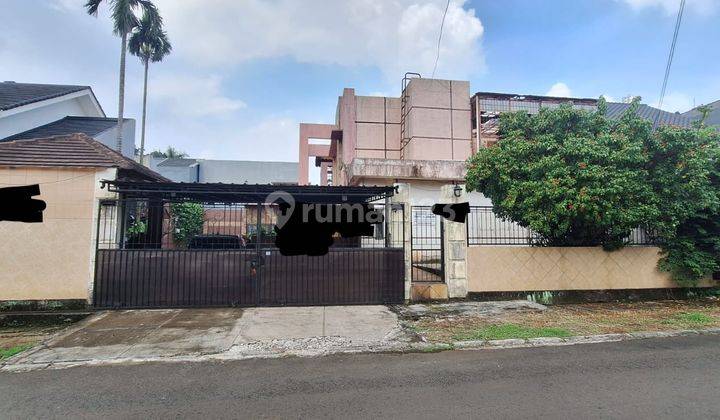 JUAL Cepat Rumah tua di Kencana Loka, BSD City  1