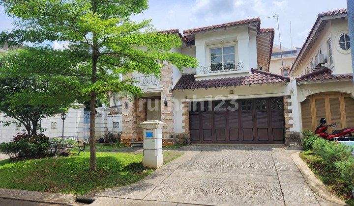 Dijual Rumah + Tanah di Beverly Hills Lippo Karawaci, Tangerang