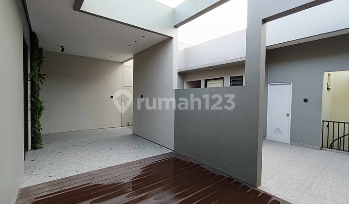 Aesthetic Artistic Fully Furnished 3+ Bedroom Home Ready to Occupy in Alam Sutera M653 2