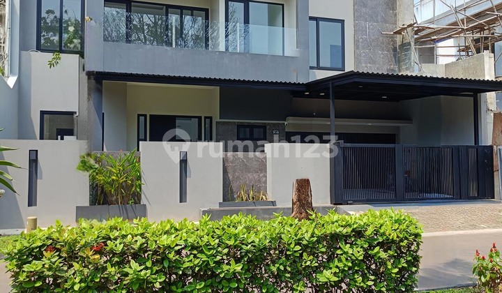 Rumah BARU MInimalis Modern Layout Lega Siap Huni 4 Kamar di Puspita Loka M429