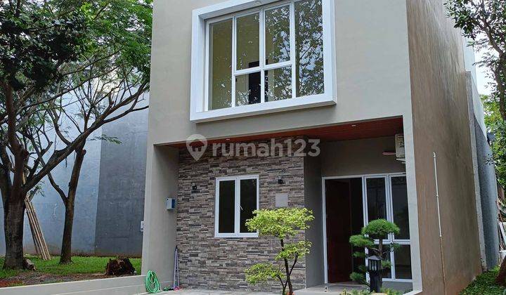 Rumah baru 3 lantai hoek taman semi furnished 3 kamar dekat Gading Serpong di Greenwich BSD RS2 1