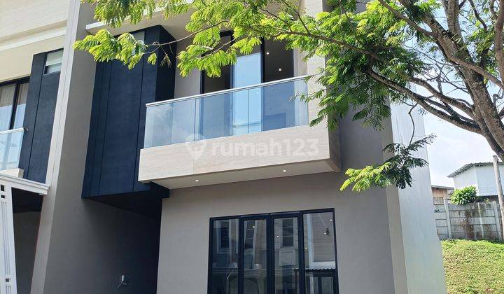 Rumah Cantik Fungsional Modern Minimalis 2 Lantai 4 Kamar di Bsd M535 1