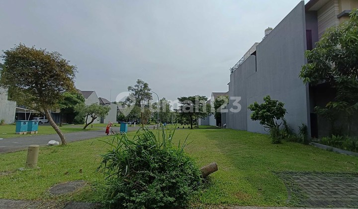 Corner Lot Pure Area 142m Rare in Eminent BSD KY6 Corner Lot Pure Area 142m Rare in Eminent BSD KY6