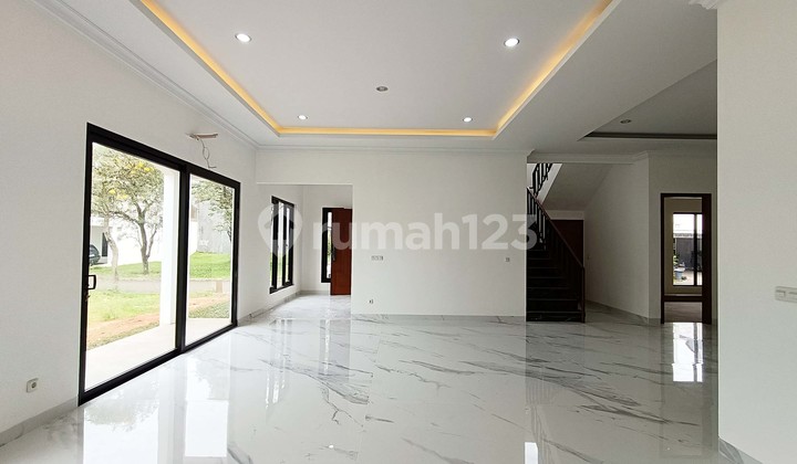 For sale NEW Luxury Corner 2-story Classic Modern 4 bedrooms Near Toll Gate in The Icon BSD M556 2
