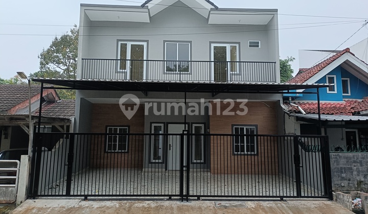Jarang Ada Rumah 2 Lantai Sudah Renovasi Siap Huni 5 Kamar Dekat Pintu Tol di Griya Loka BSD M627 Jarang Ada Rumah 2 Lantai Sudah Renovasi Siap Huni 5 Kamar Dekat Pintu Tol di Griya Loka BSD M627