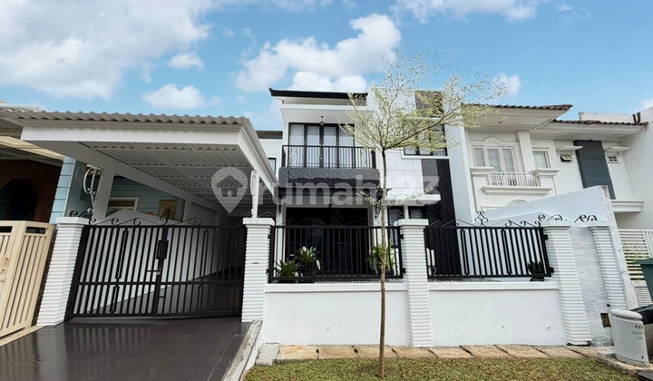 Fully Renovated 3-Bedroom House Near Toll Access, Eka Hospital, Al Azhar at Puspita Loka BSD J90