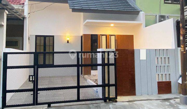 Rumah Cantik 1,5 Lantai Sudah Renovasi Semi Furnished Rapi Dan Siap Huni di Nusa Loka Bsd M511 2