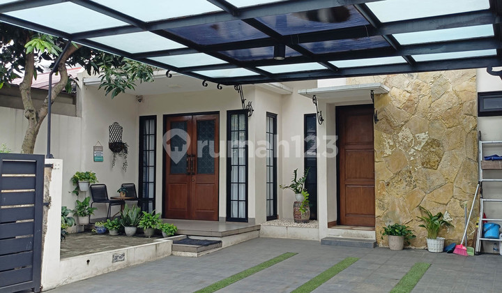 Rumah Rapi Siap Huni Dekat Akses Tol KRL 3 Kamar di BSD M701 Rumah Rapi Siap Huni Dekat Akses Tol KRL 3 Kamar di BSD M701