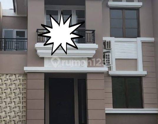 Rumah 2 Lantai Semi Furnished Sudah Renovasi Siap Huni 4 Kamar di Delatinos Bsd J69 1