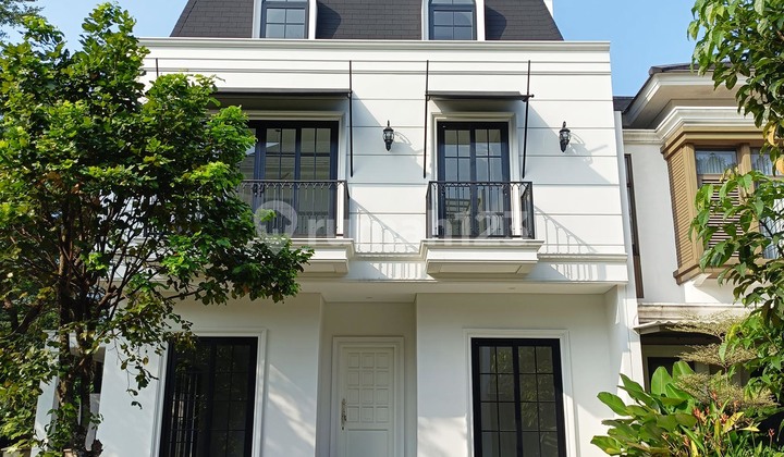 Rumah BARU 2 Lantai Design Classic Modern 3 Kamar Tidur Siap Huni di Greenwich BSD NW1