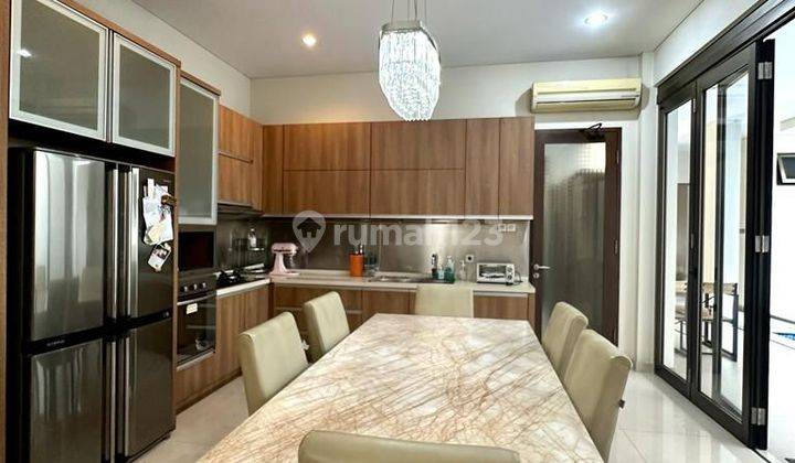 PONDOK INDAH, RUMAH CANTIK MODERN MINIMALIS SIAP HUNI
 2