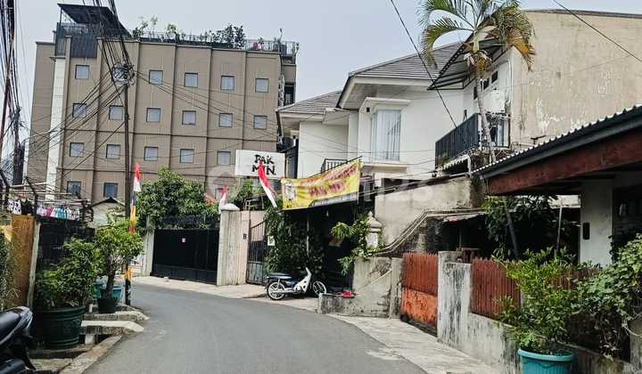 Dijual Rumah Lama di Gandaria Sekatan, Dekat MRT 2