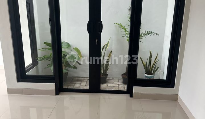 Rumah Minimalis Brand New di Megapolitan Cinere, Turun Harga Rumah Minimalis Brand New di Megapolitan Cinere, Turun Harga